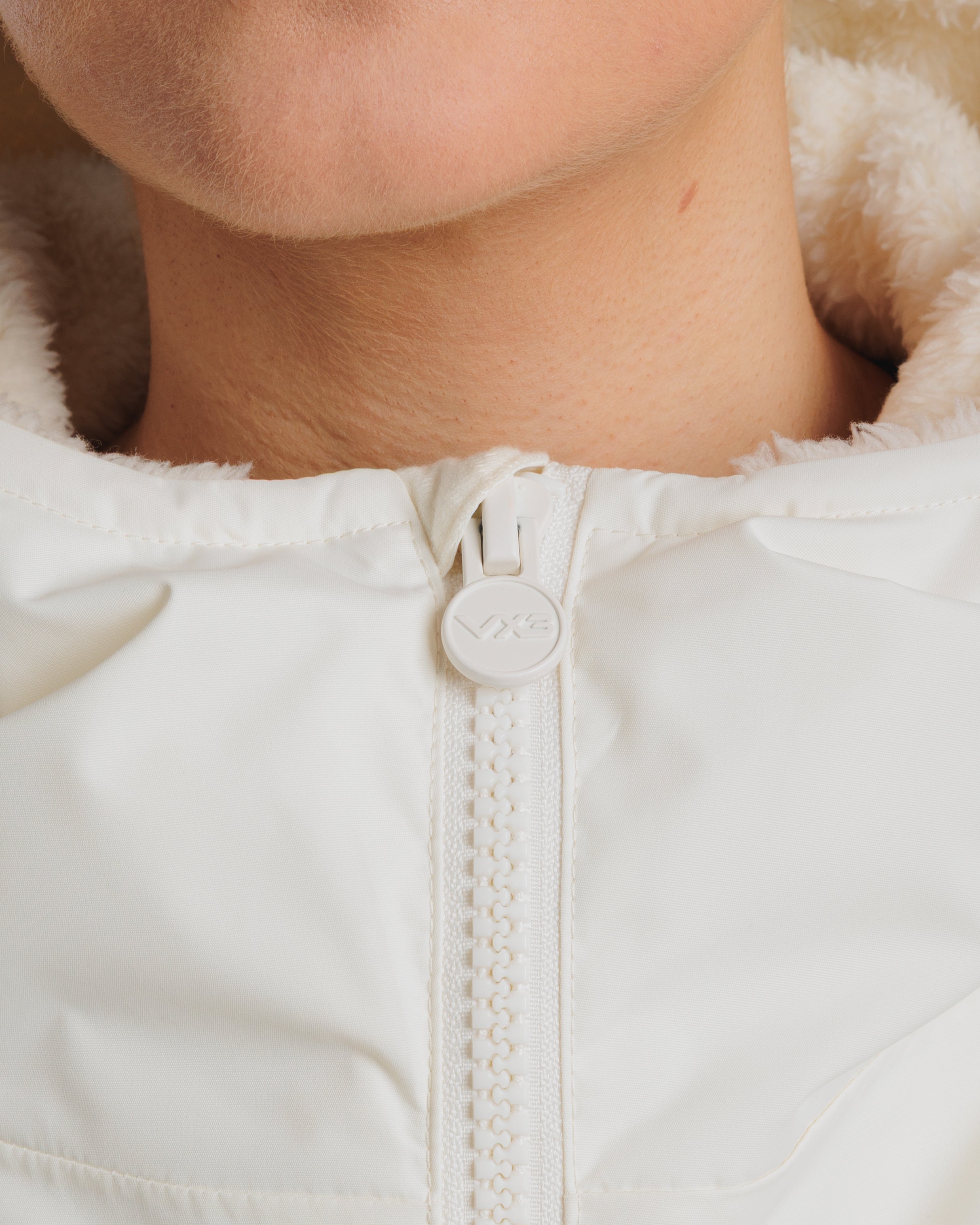 Velit Sports Robe Vintage White/Dove Grey