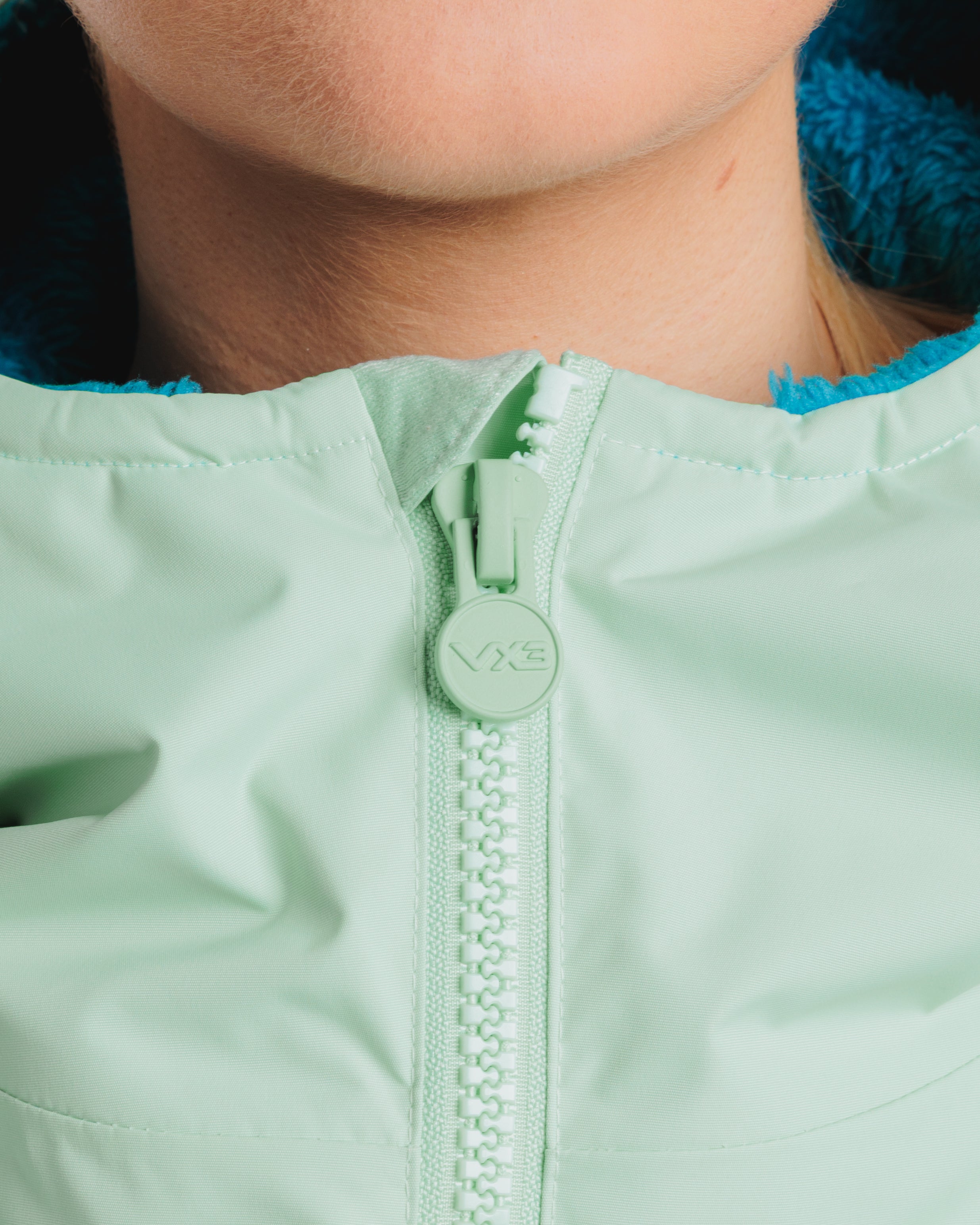 Velit Sports Robe Seafoam/Turquoise Surf