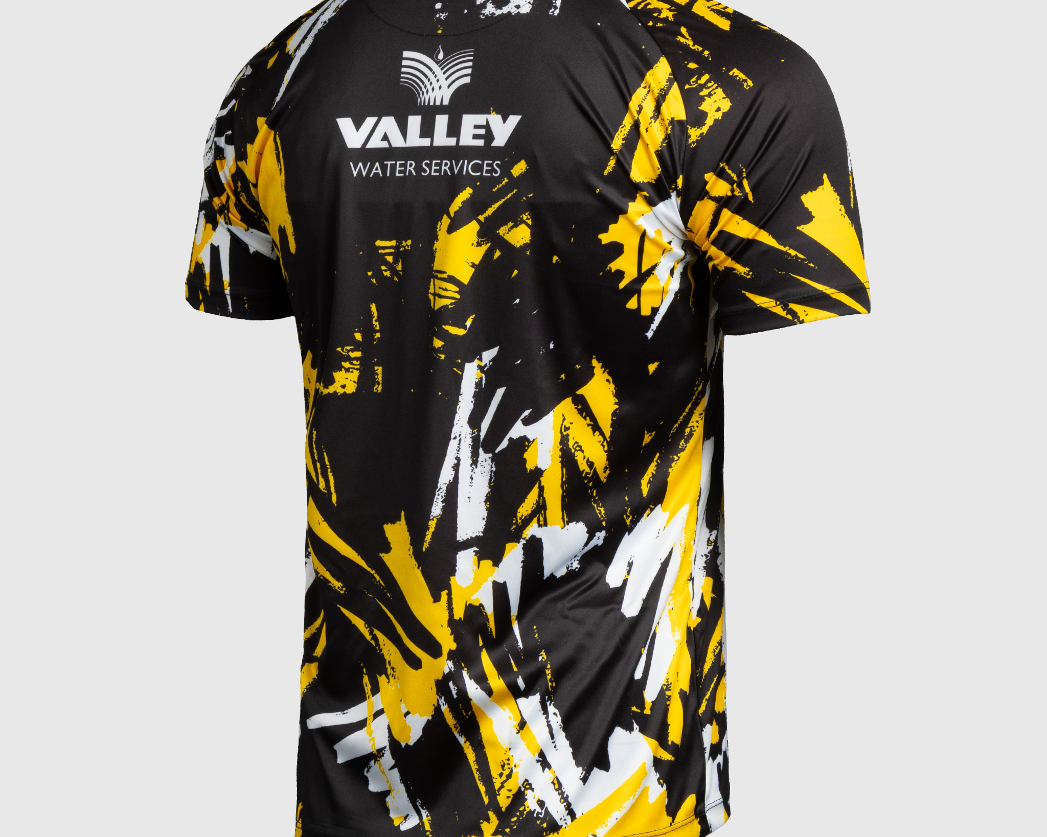 P74484-DRAGONS-RFC-25-26-WARM-UP-TEE-BLACK-AMBER-WHITE-ALT1.png