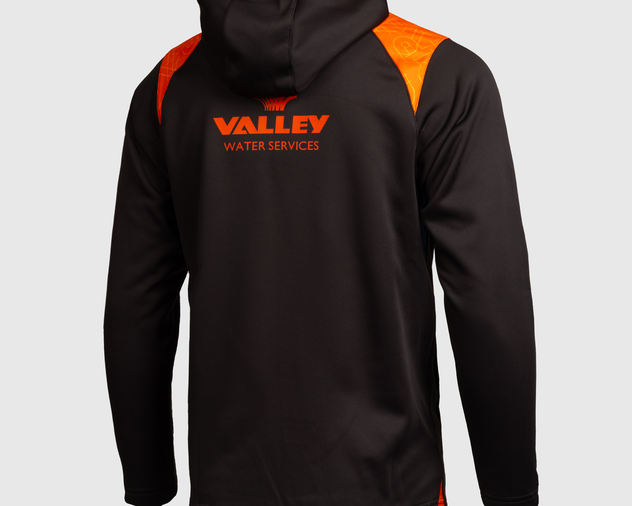 P74513-DRAGONS-RFC-2526-VERTEX-TRAINING-HOODIE-BLACK-BRIGHT-ORANGE-ROYAL-ALT1.png