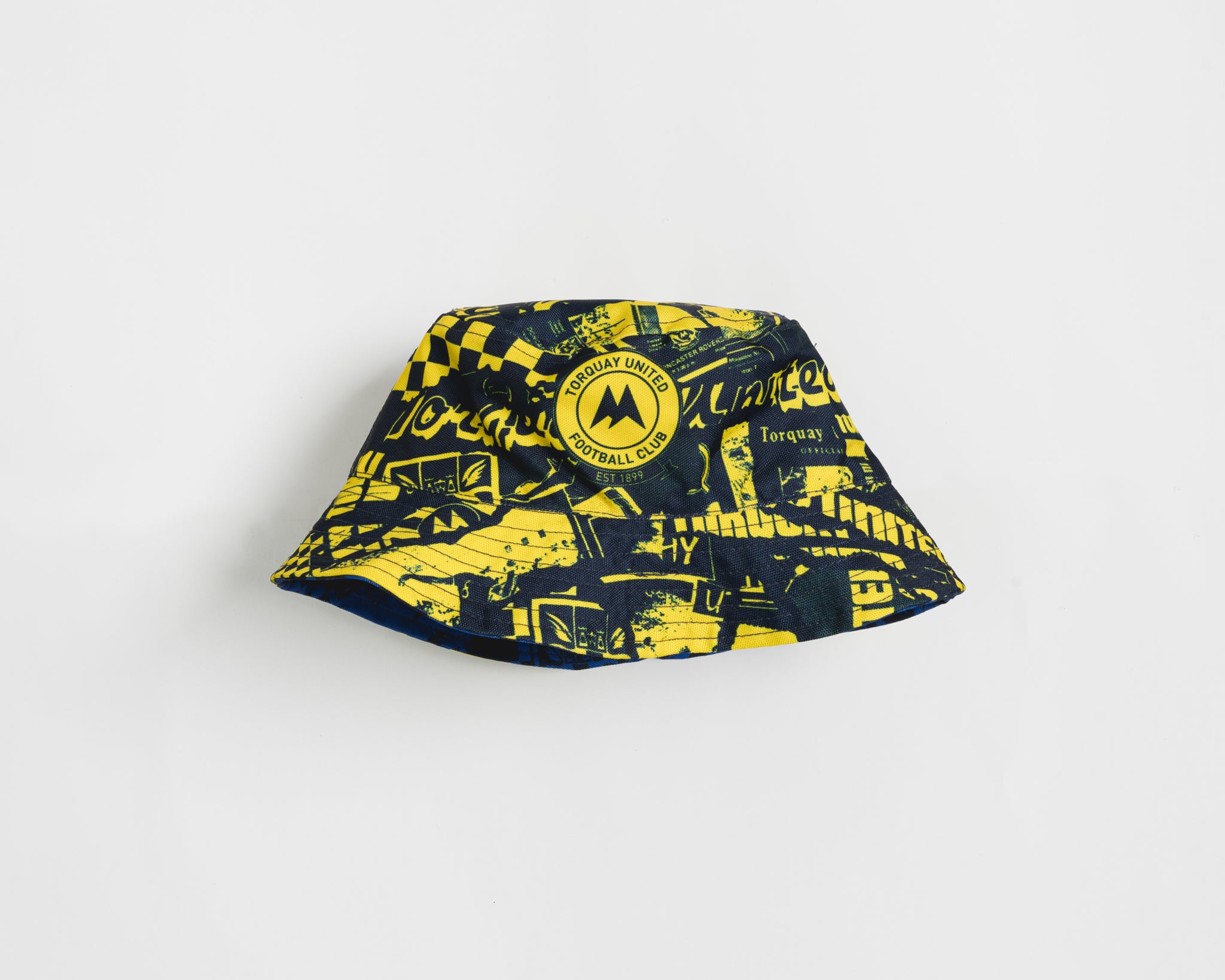 P74796TorquayUnitedFC25-26ReversibleBucketHatYellow-Navy-2.jpg