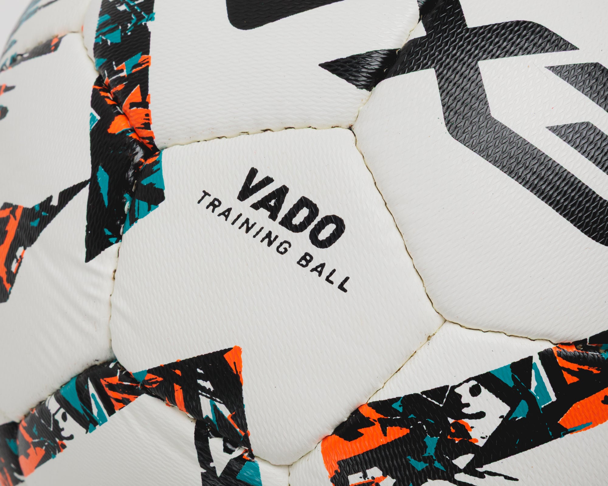 VadoBall5white-2.jpg