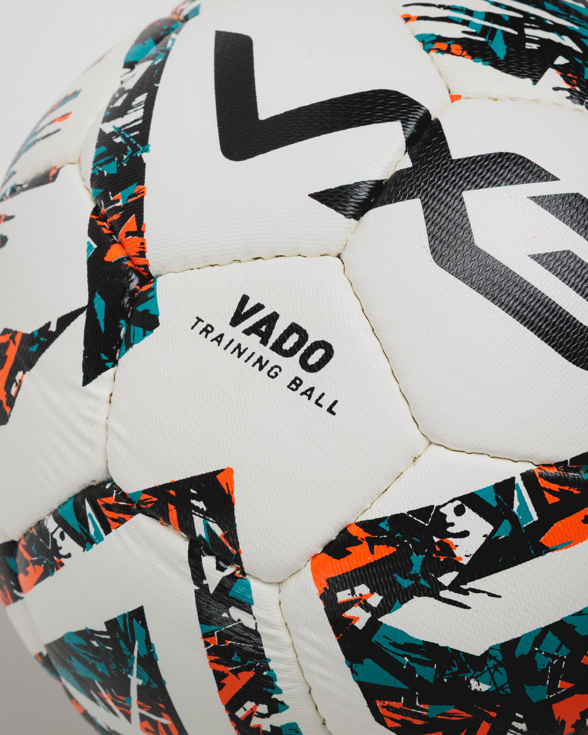VadoBall5white-2.jpg