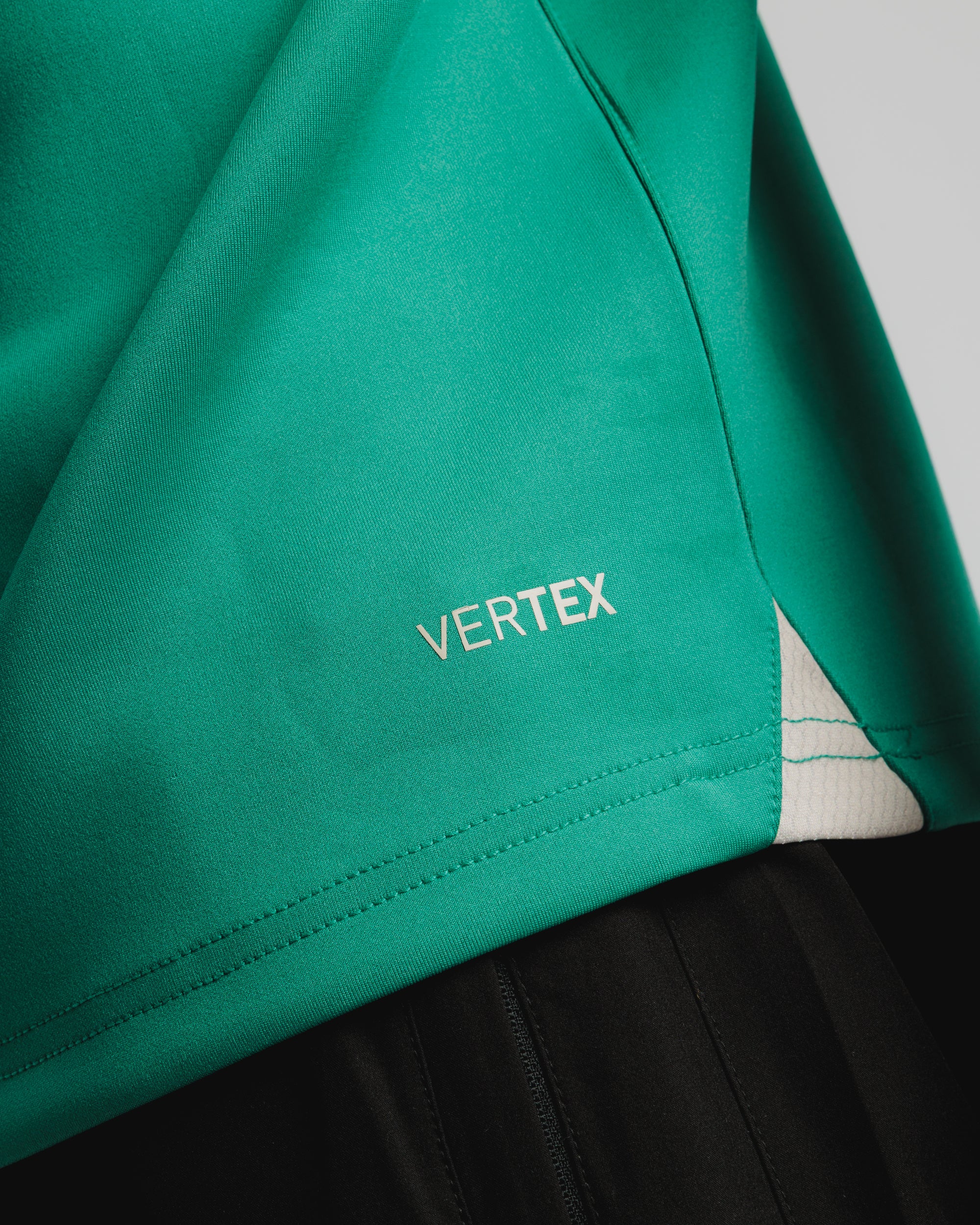 Dragons Netball 2026 Vertex Half Zip Top