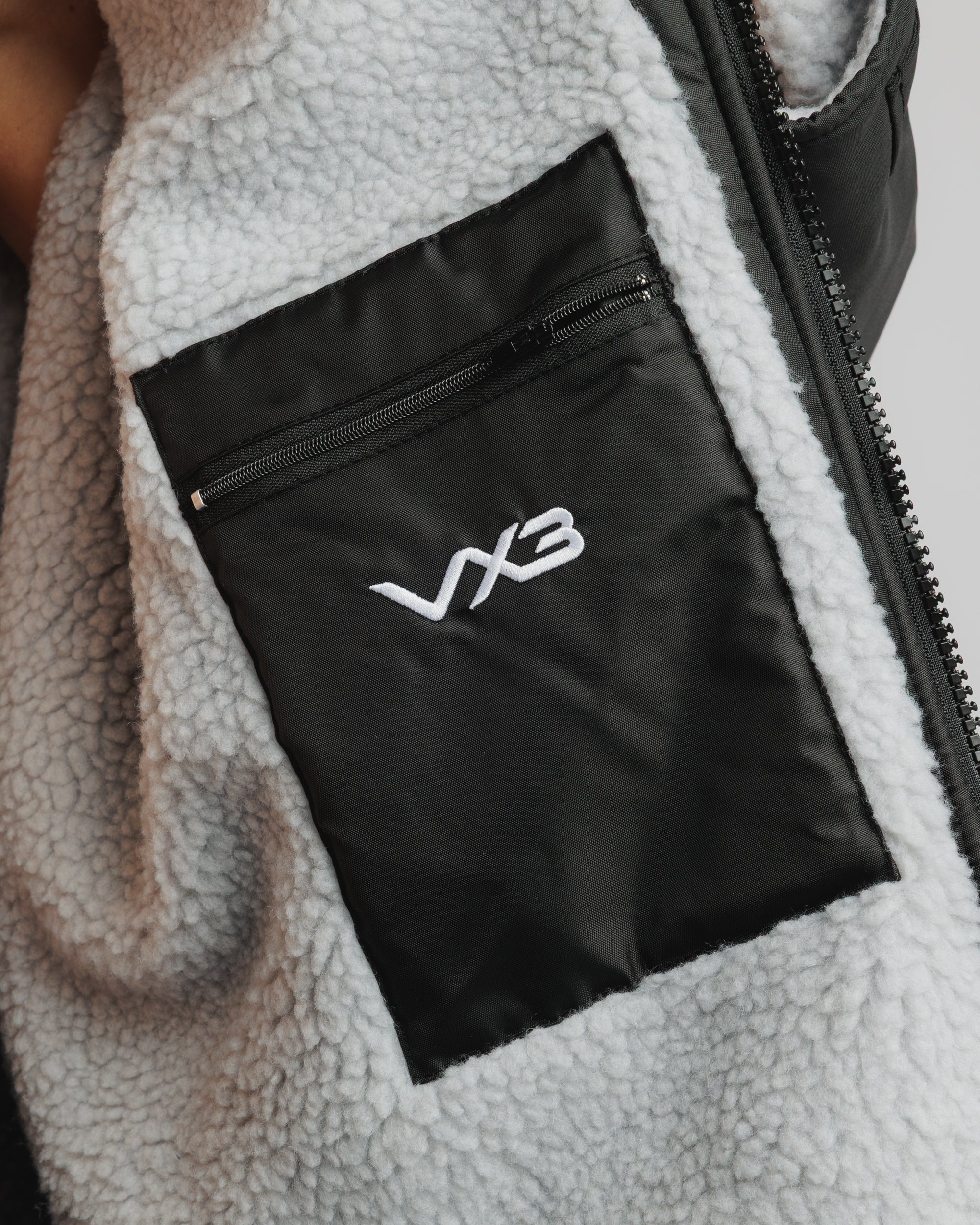 Duro Elite Sports Robe Black/Grey