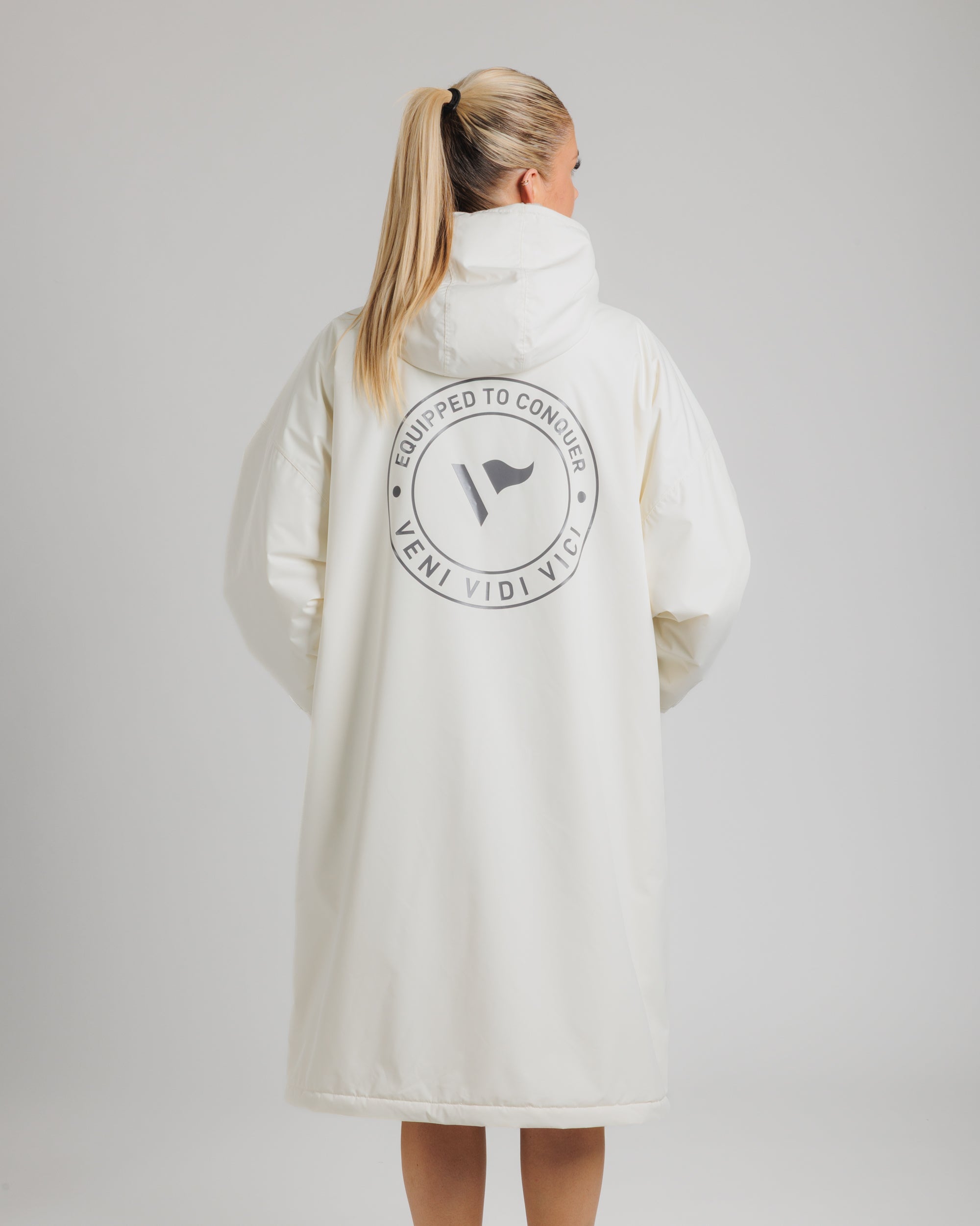 Velit Sports Robe Vintage White/Dove Grey