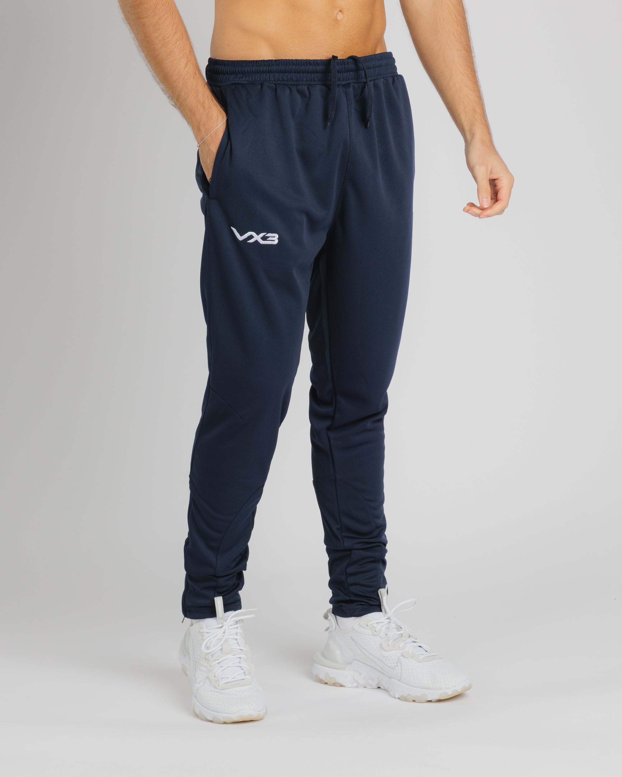 skinnypantnavy-1.jpg