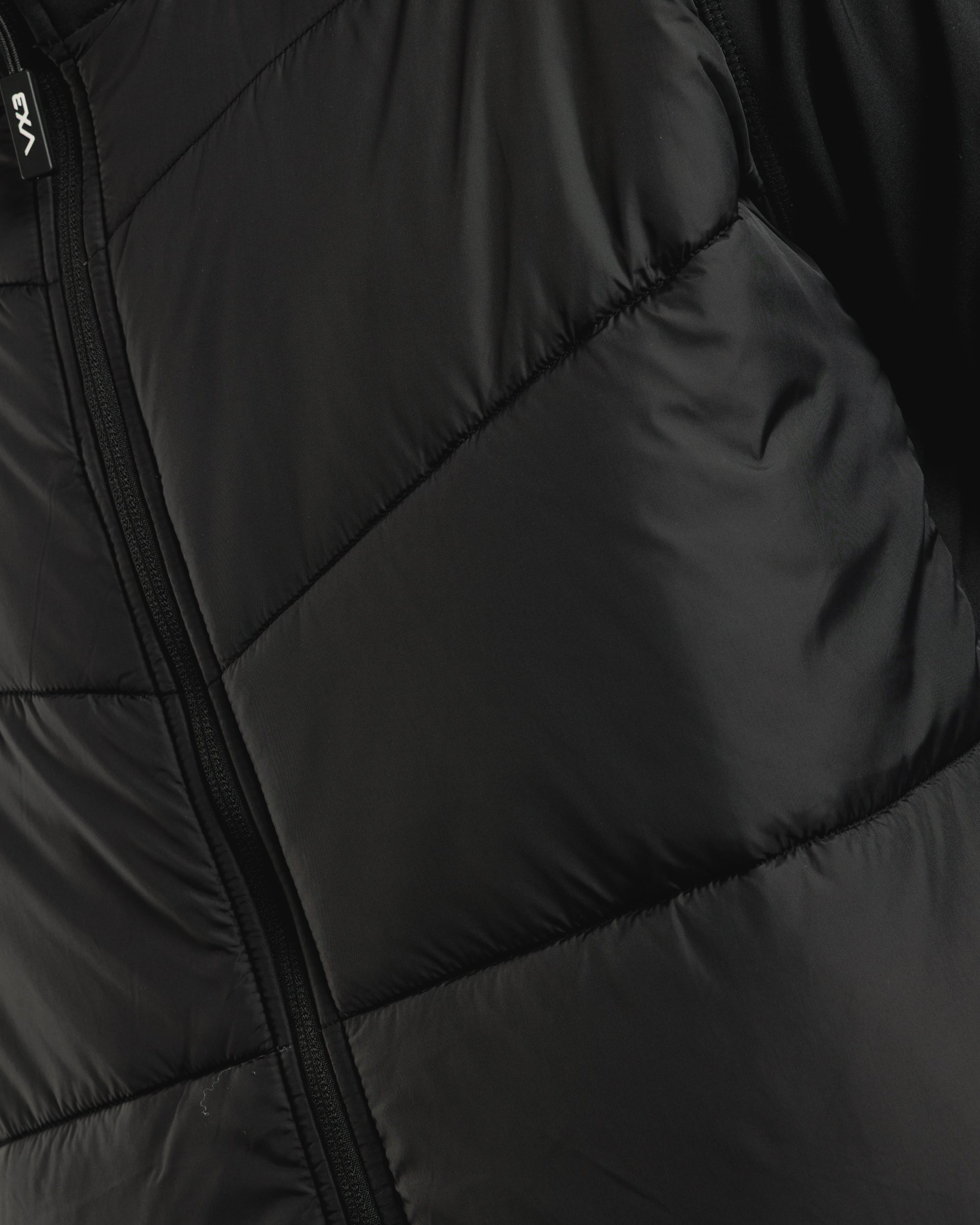 Tempest Hybrid Jacket Black