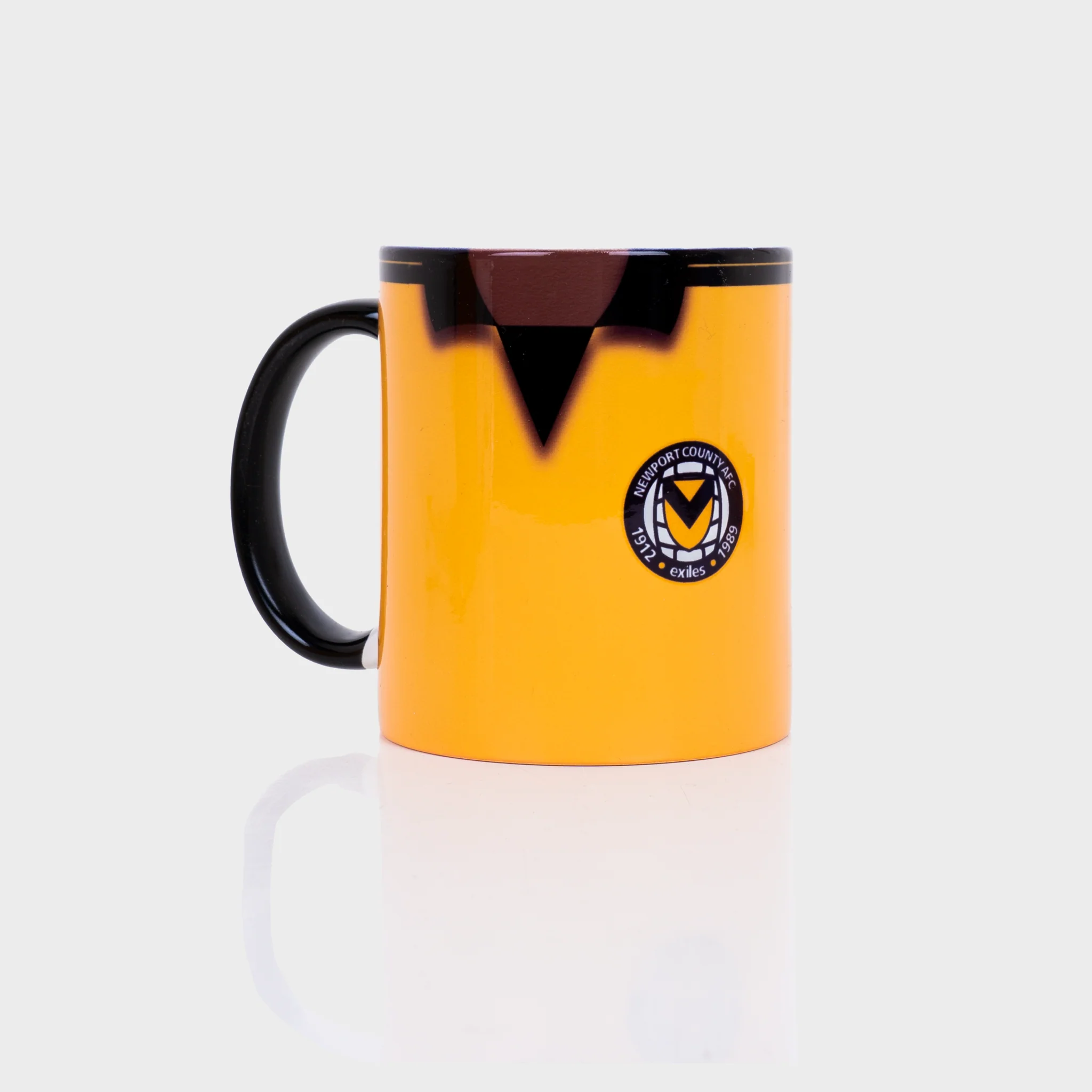 Newport County AFC Retro Kit Mug